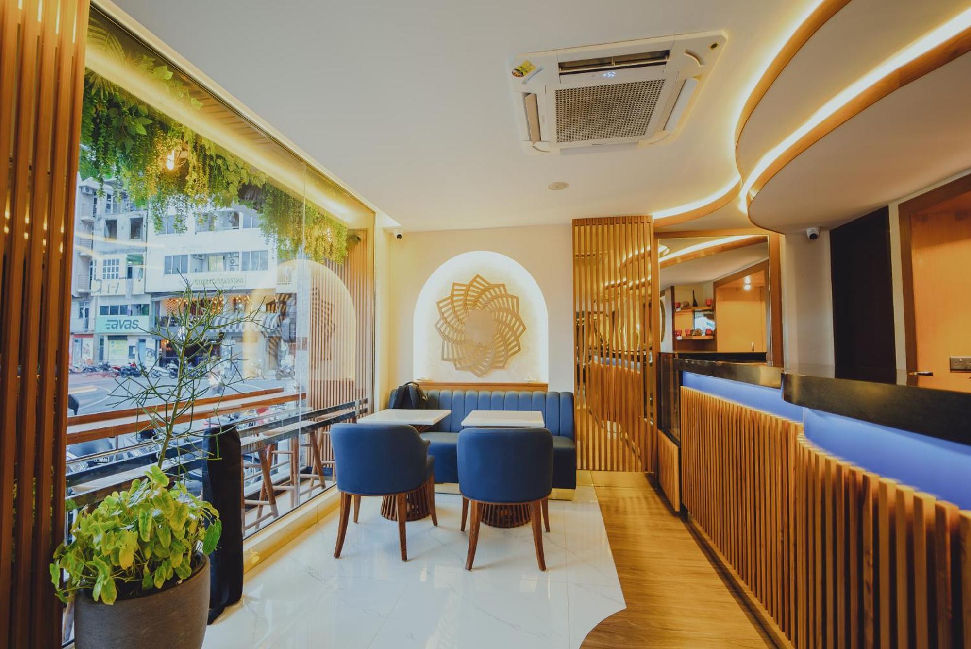 Umet Seaview Hotel With Free Airport Pick Up And Drop T&C Apply ماليه المظهر الخارجي الصورة